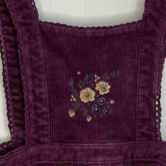 Jamie Kay Girls Corduroy Dress Pinafore Jumper Embroidered Purple Plum 5Y - Picture 4 of 12